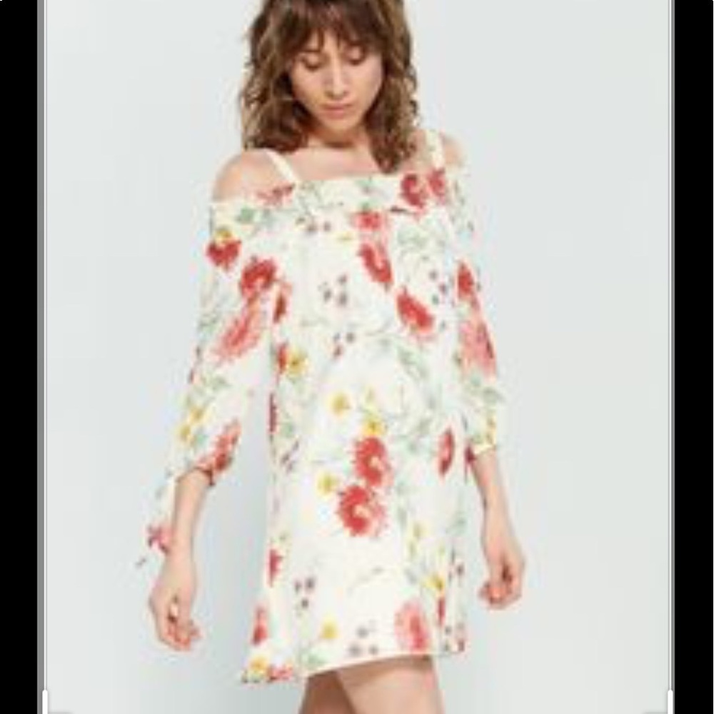 ❤️NWT❤️AS U WISH COLD SHOULDER DRESS ~ L